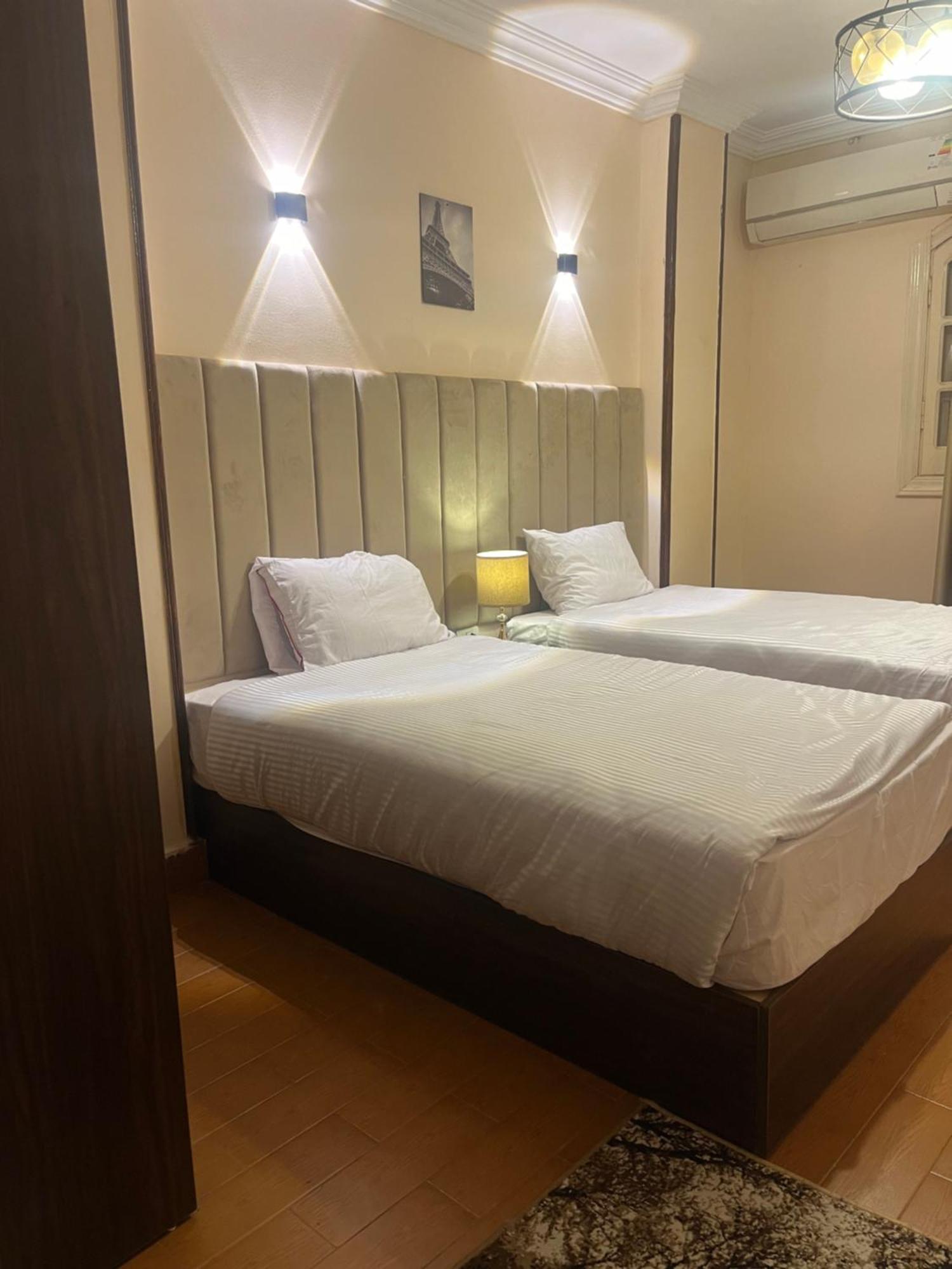 Badr Pyramids Inn Nazlet el-Sîsi Esterno foto