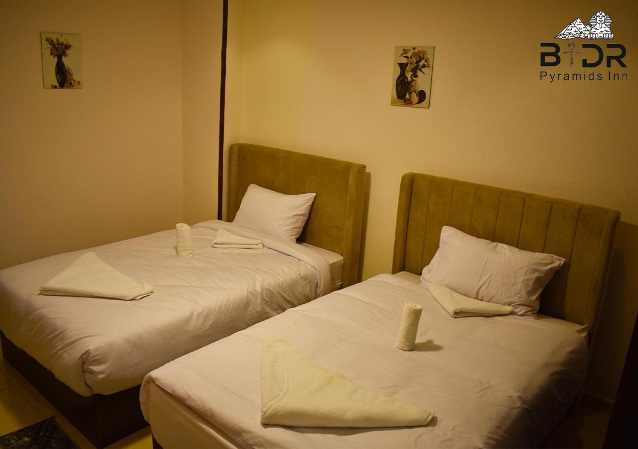 Badr Pyramids Inn Nazlet el-Sîsi Esterno foto