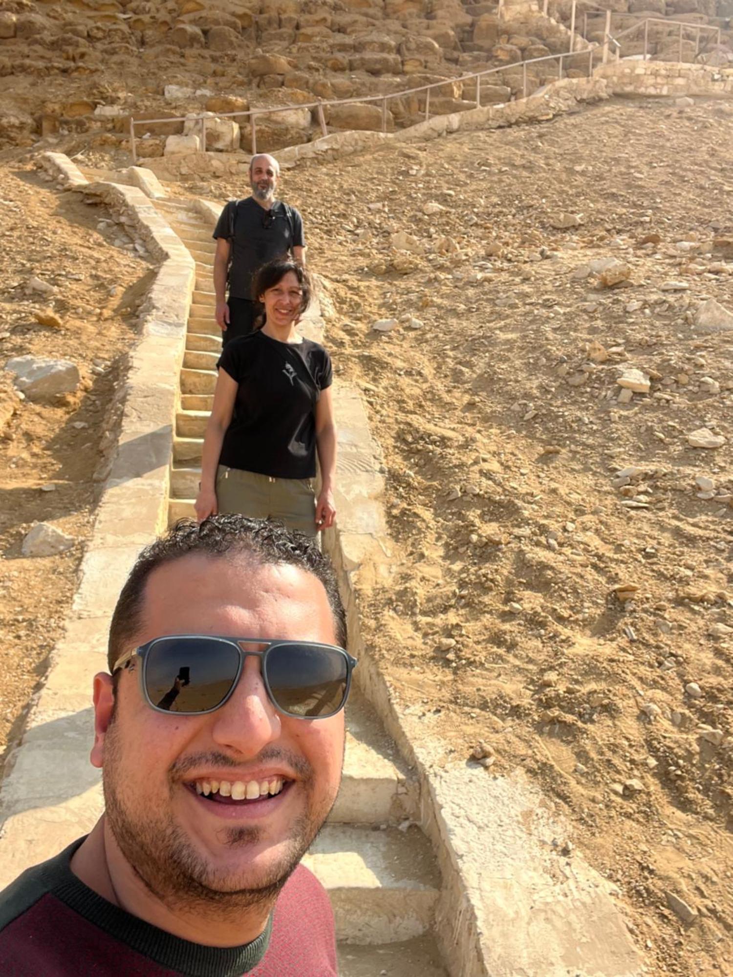 Badr Pyramids Inn Nazlet el-Sîsi Esterno foto